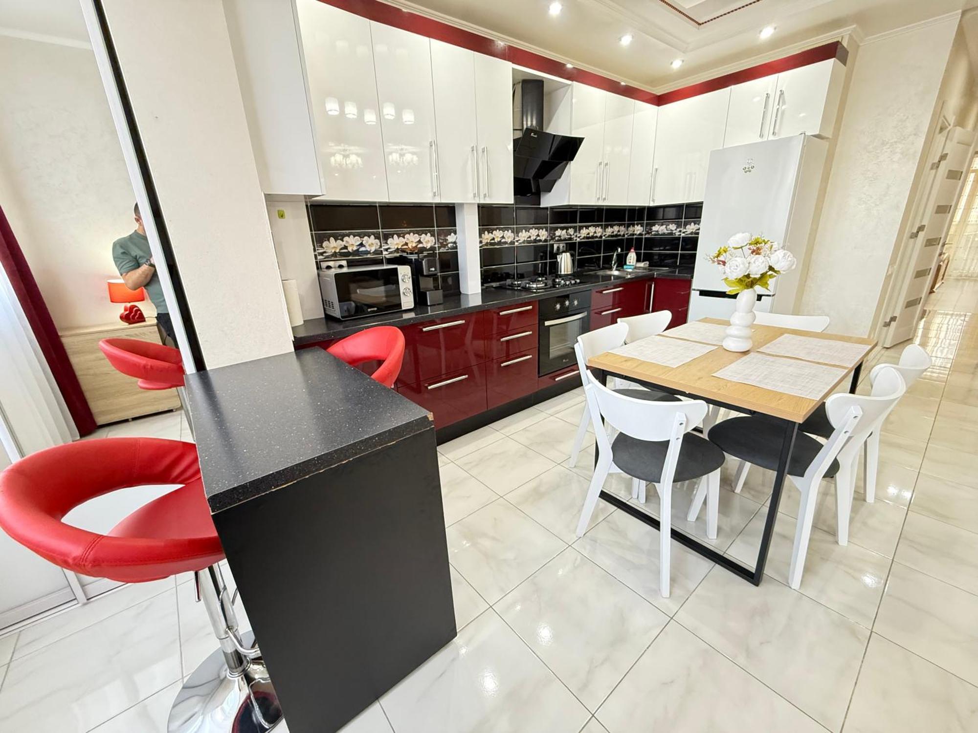 Cozy Two Bedroom Large Apartment Chisinau Exterior foto